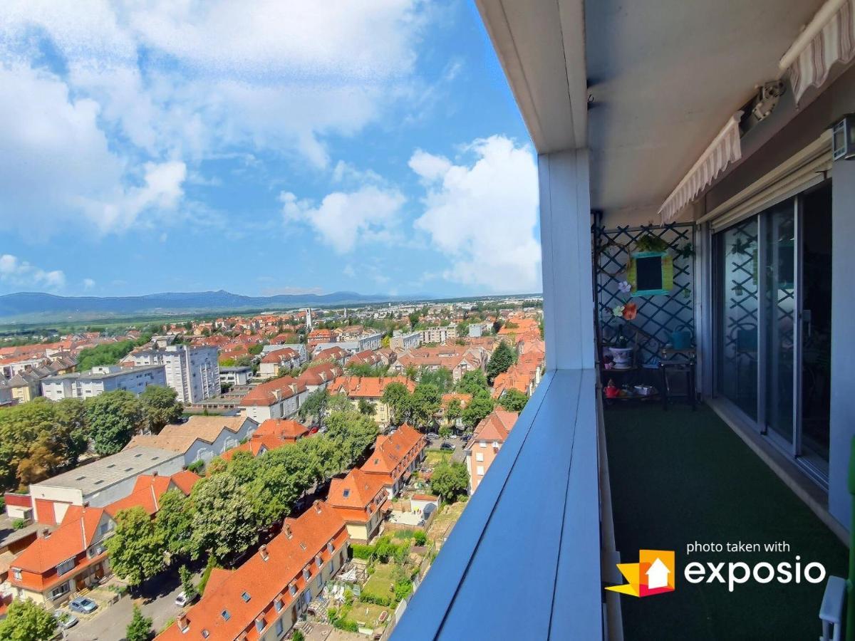 Bel Appartement Avec Vue Splendide Sur Toute La Ville De Colmar - Parking Gratuit المظهر الخارجي الصورة